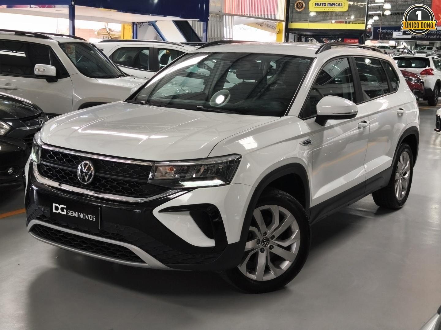 VOLKSWAGEN TAOS