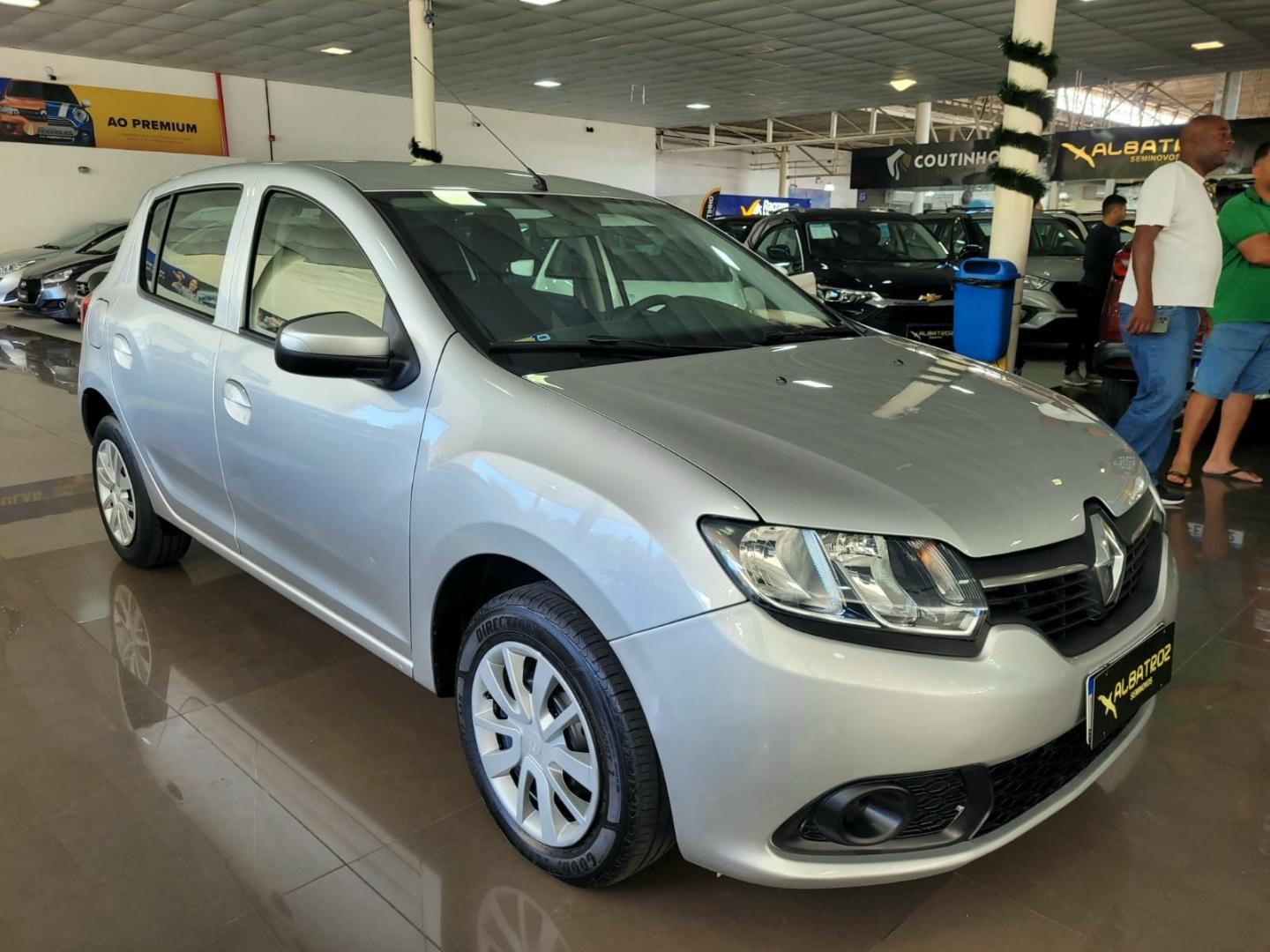 RENAULT SANDERO