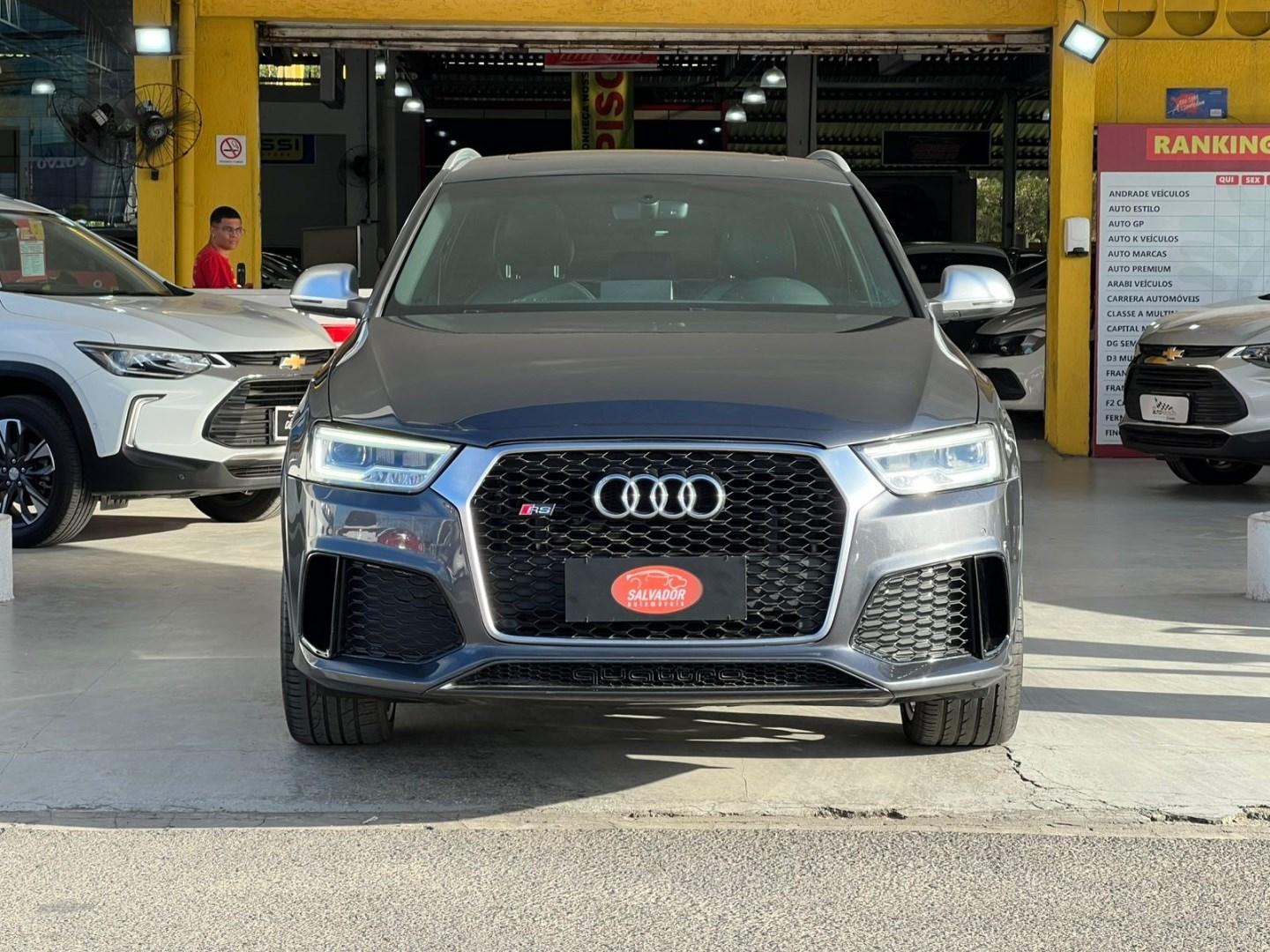 AUDI RS Q3