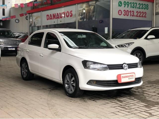 VOLKSWAGEN VOYAGE