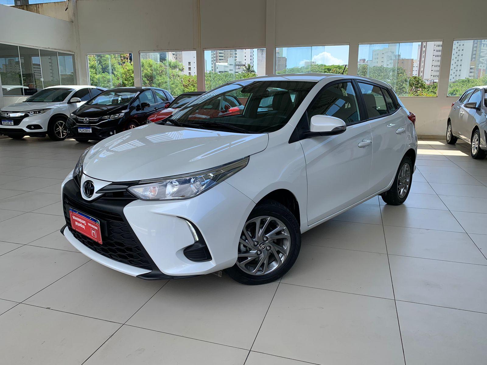 TOYOTA YARIS SEDAN