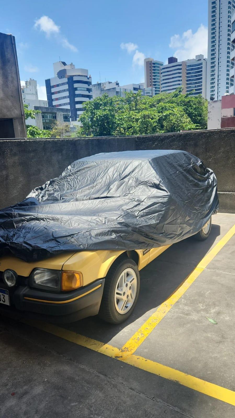 FORD ESCORT