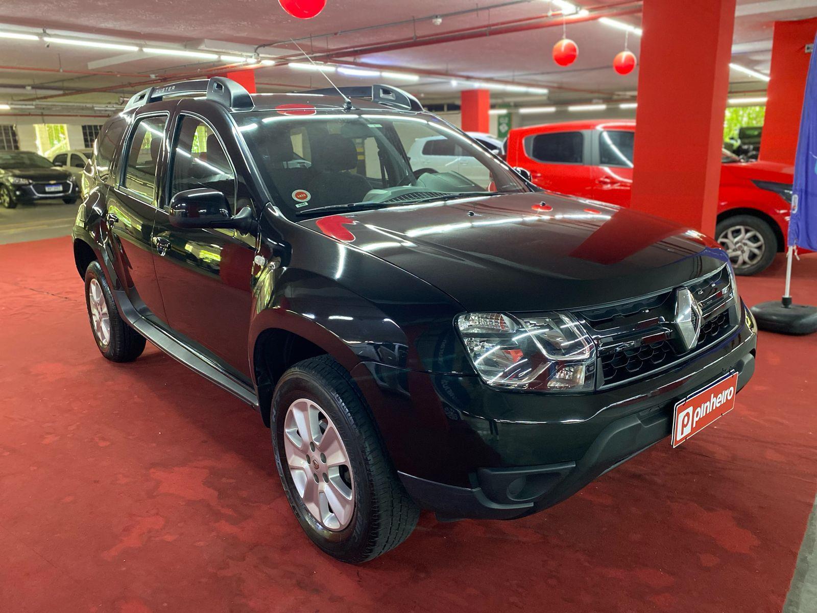 RENAULT DUSTER
