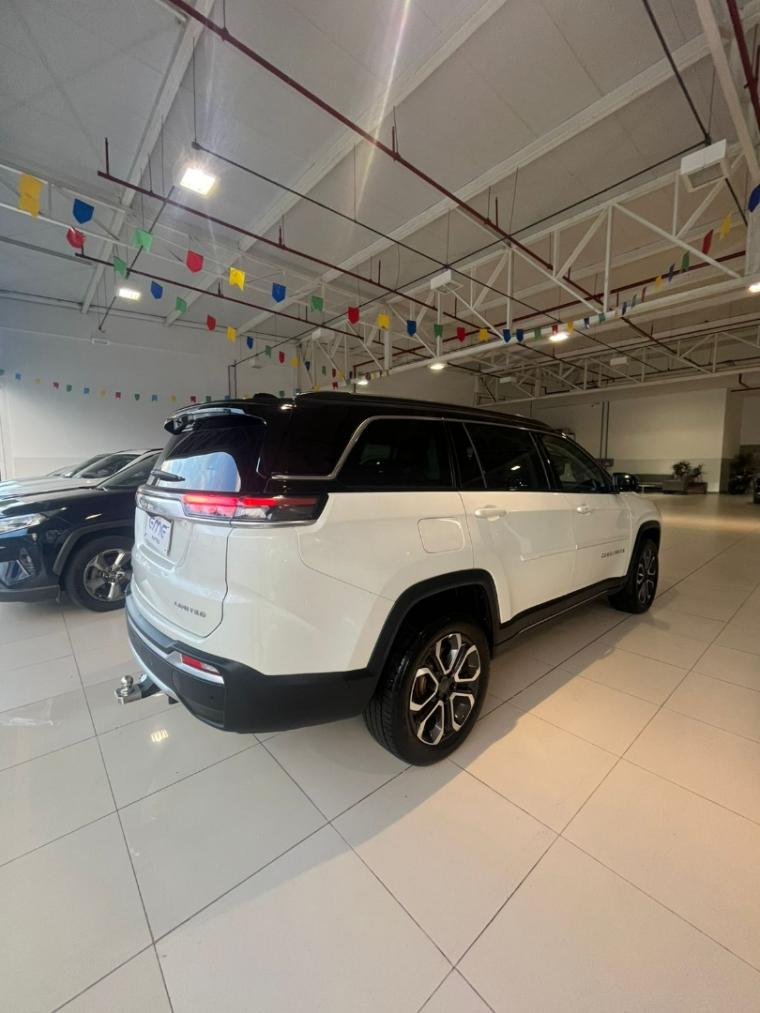 JEEP COMMANDER