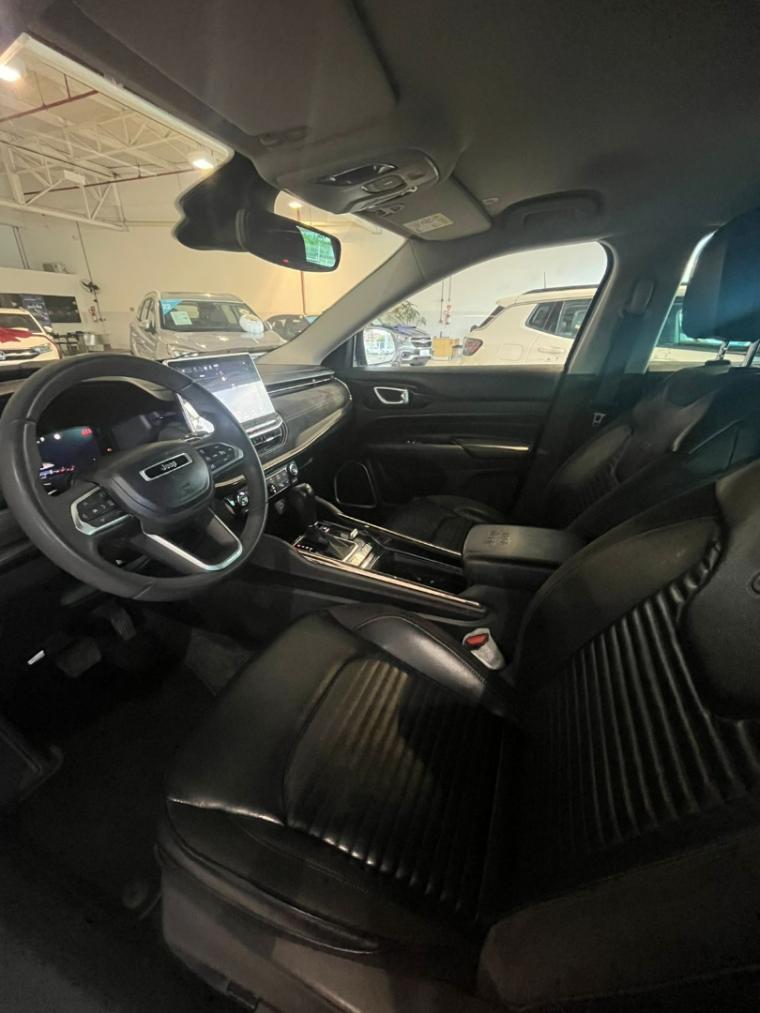 JEEP COMMANDER