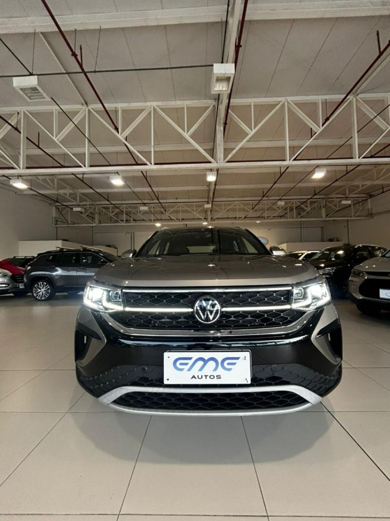 VOLKSWAGEN TAOS
