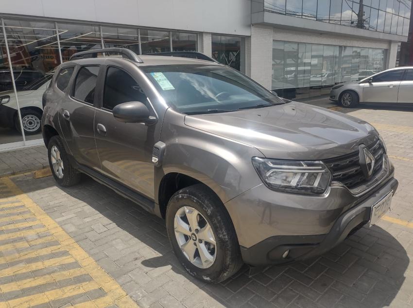 RENAULT DUSTER