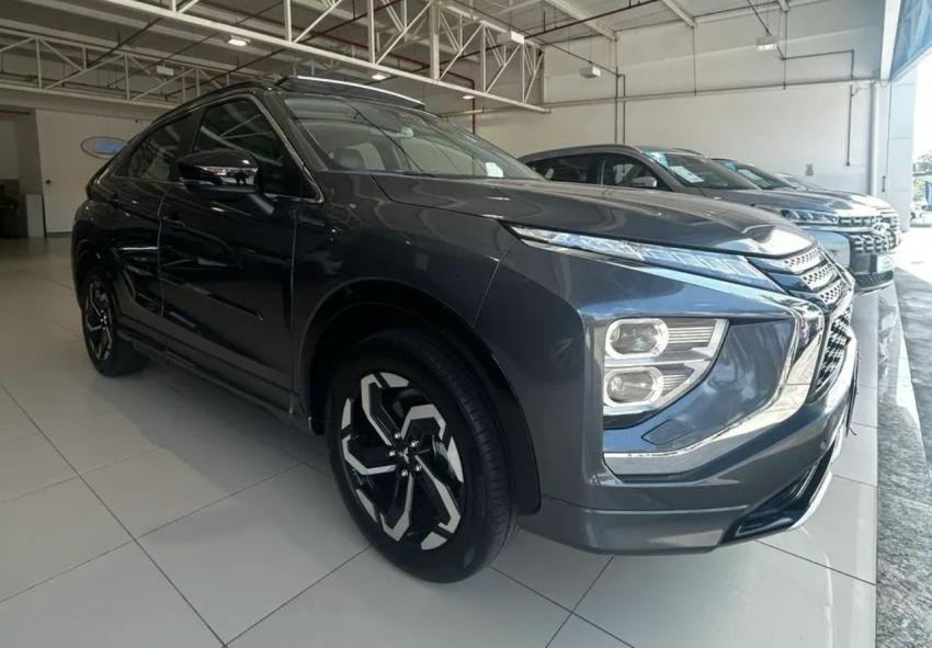 MITSUBISHI ECLIPSE CROSS